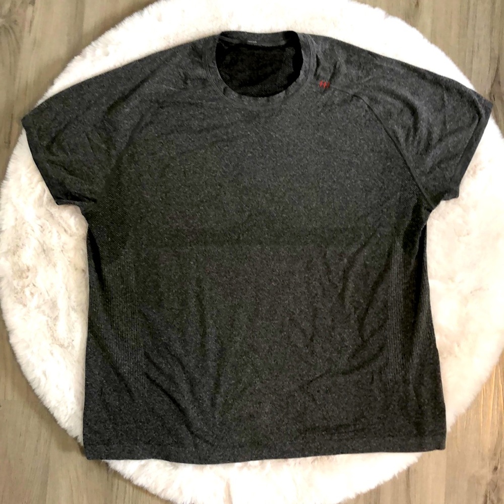 lululemon athletica Gray Metal vent tech Shirt